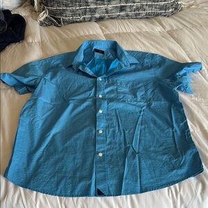 UNTUCKit Blue Casual Button Down Shirt Short Sleeve